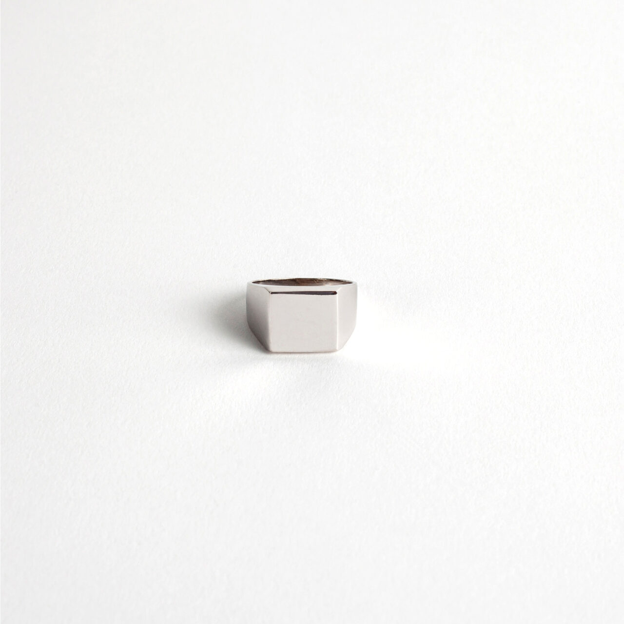 Chevalier Square Silver